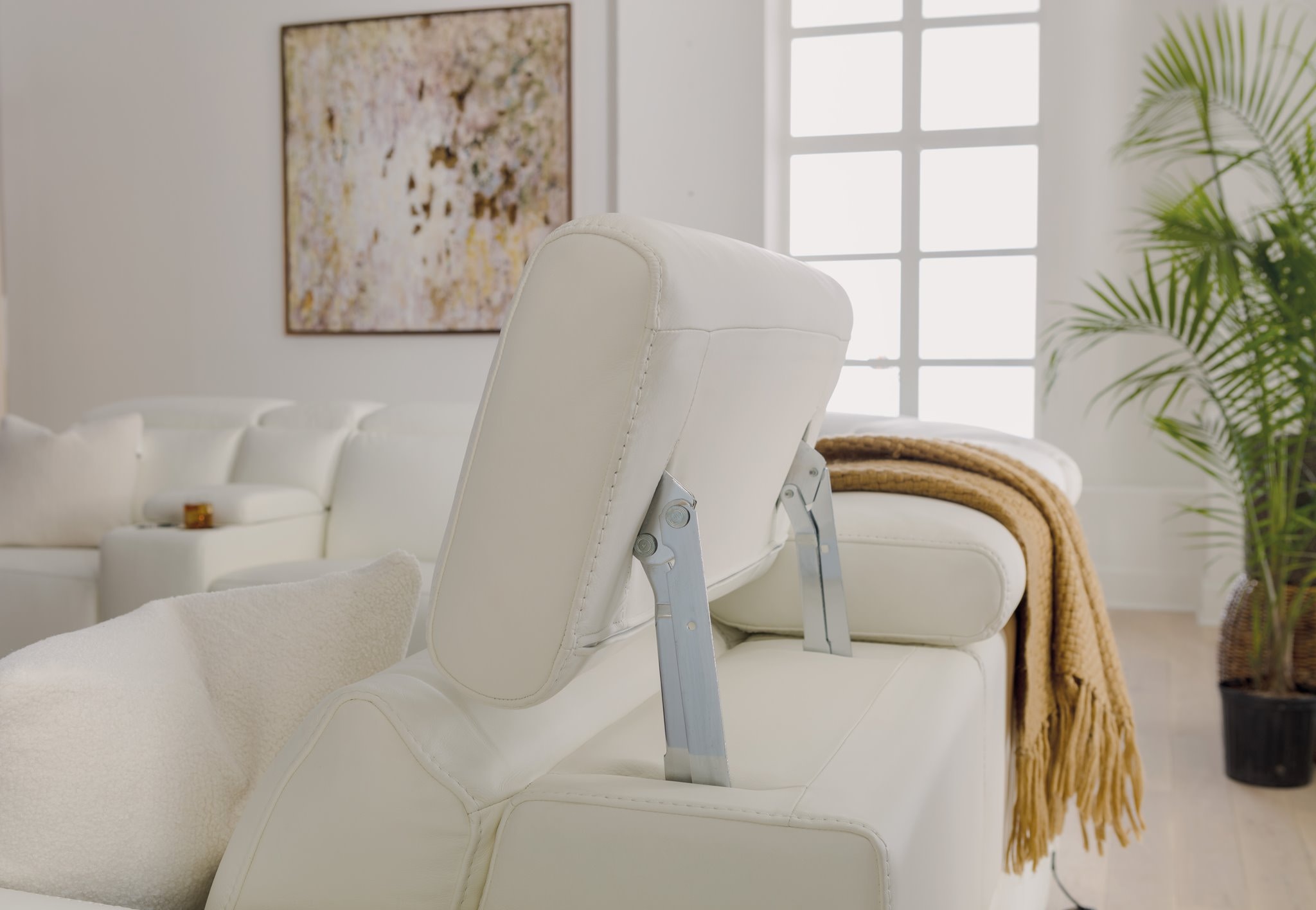 Clearance Flexsteel Astra 6PC Power Reclining Sectional is available